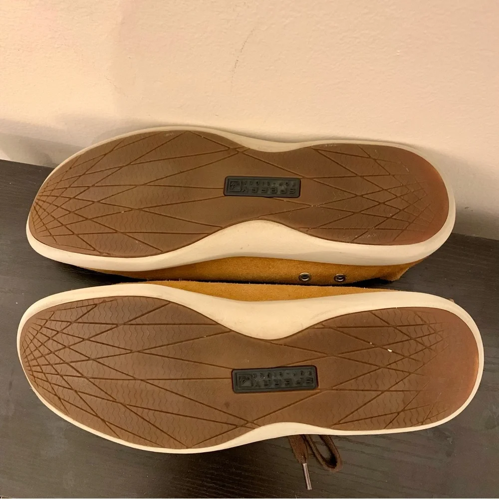 Sperry Suede Shoes - Light Brown